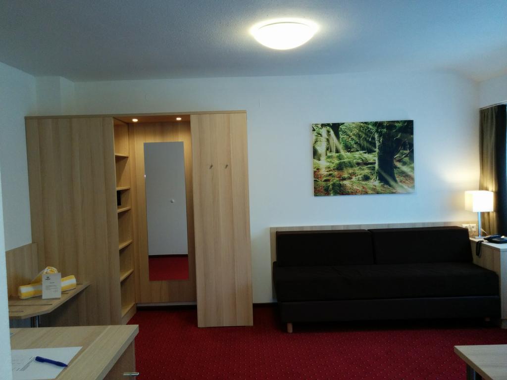 Wellness Hotel Garni Krone Baiersbronn Exterior foto